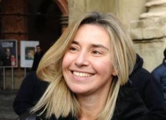 एलेना पुष्करस्काया: यूरोपीय विदेश मंत्रालय का नेतृत्व करने वाली फेडेरिका मोघेरिनी कौन हैं?एक राजनीतिक करियर की शुरुआत